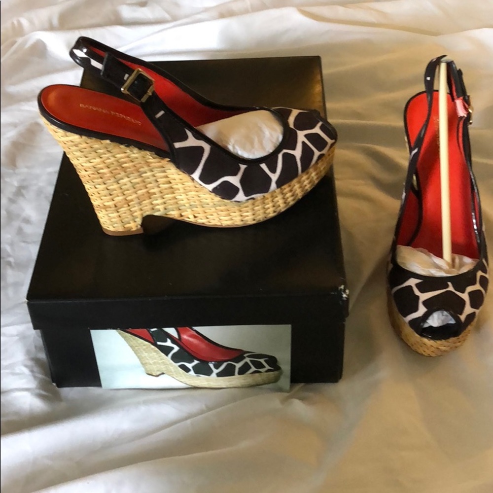 Banana Republic “Zelda” Wedges - NWT